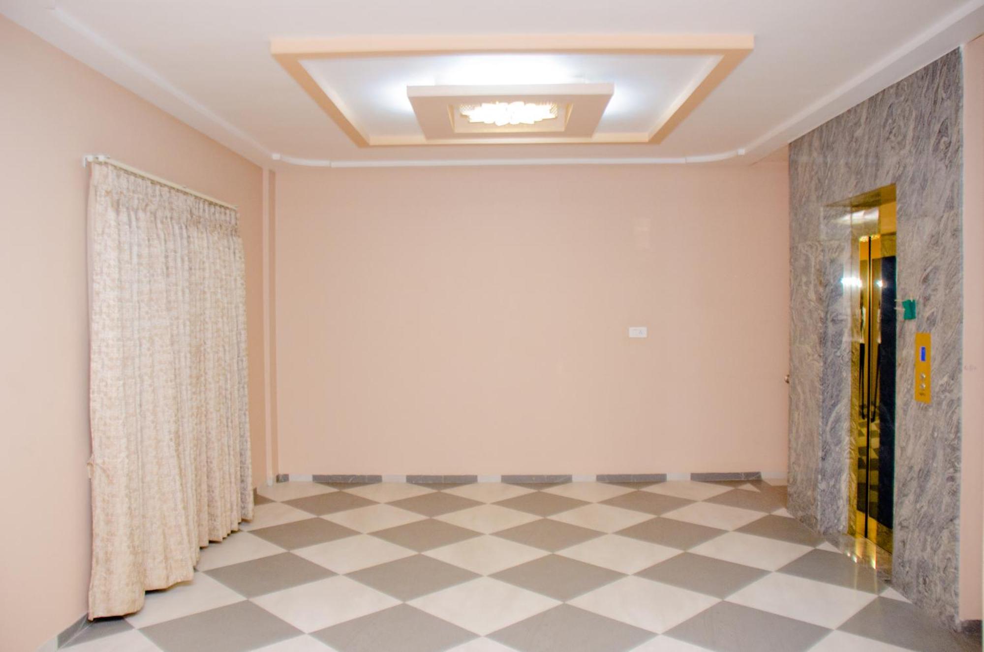 Hotel Platinum Kinshasa Exterior photo