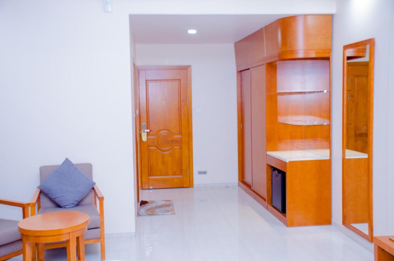 Hotel Platinum Kinshasa Exterior photo
