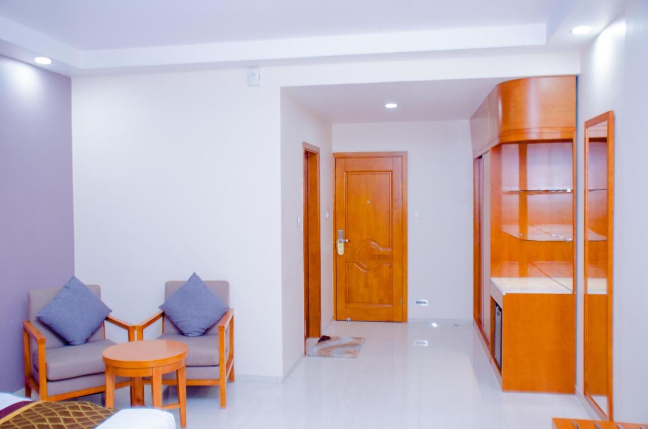 Hotel Platinum Kinshasa Exterior photo