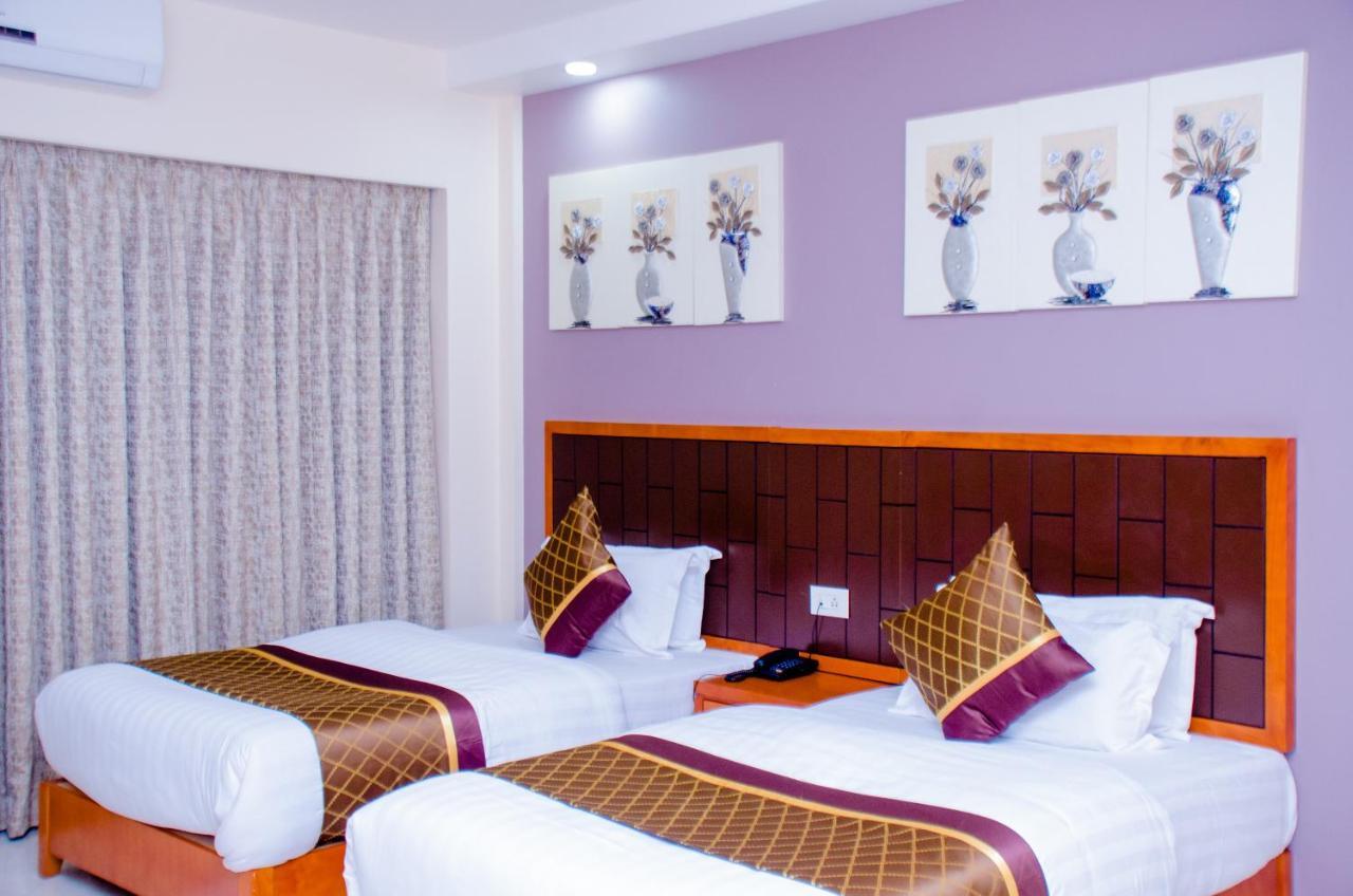 Hotel Platinum Kinshasa Exterior photo