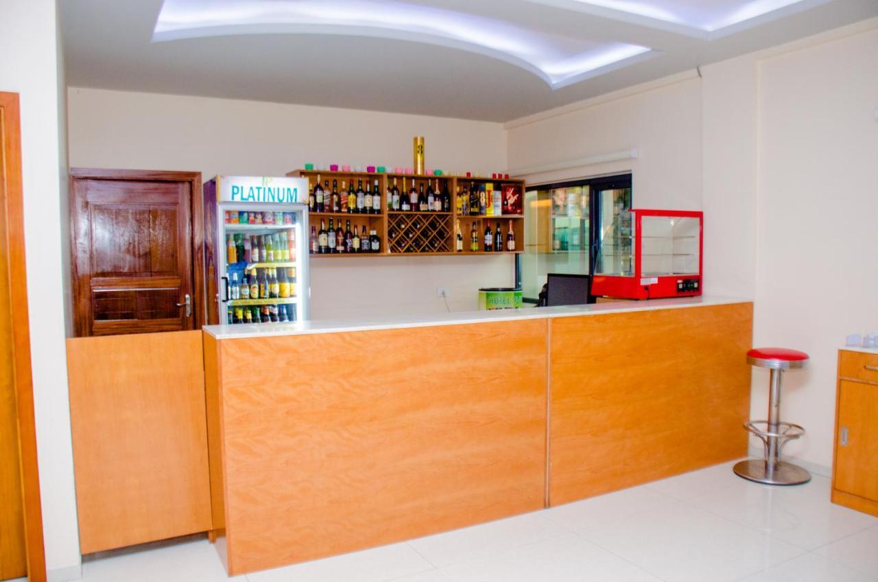 Hotel Platinum Kinshasa Exterior photo